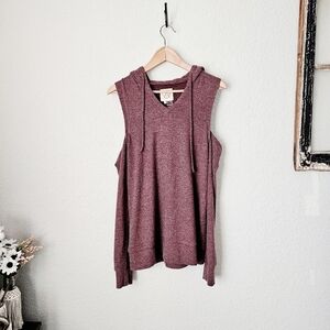 Chaser Cold Shoulder Long Sleeve Hooded Pull Over Sweater Wine Size Small
